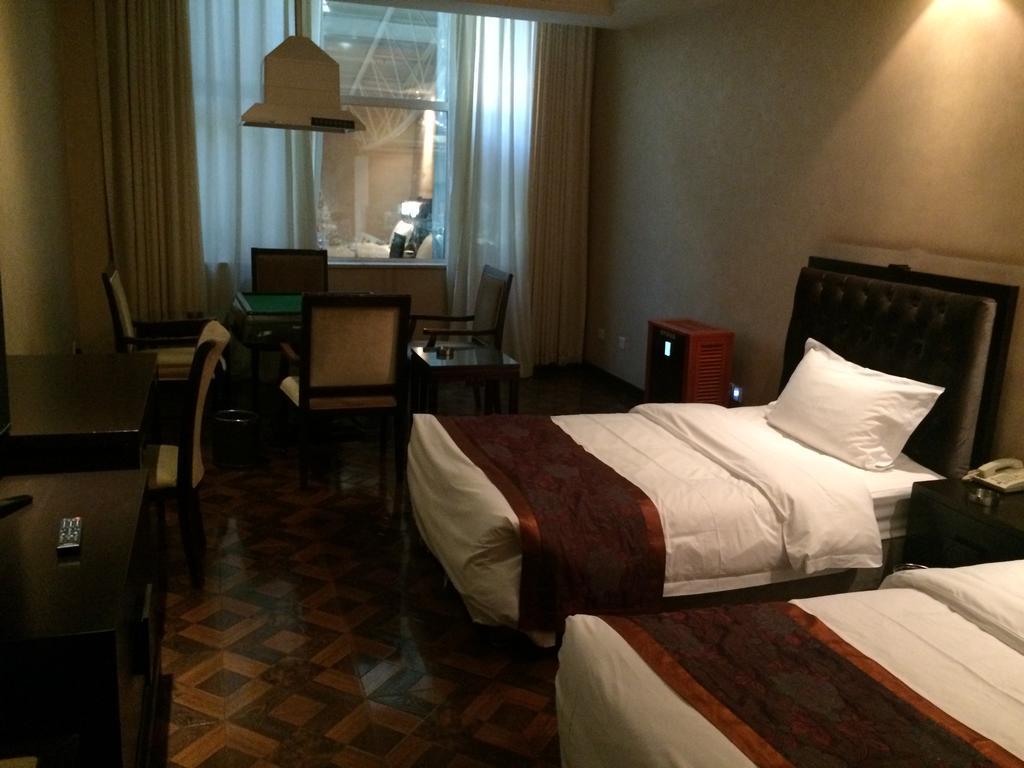 The Hot Spring Hotel Of The Hot Club Beijing Exterior photo